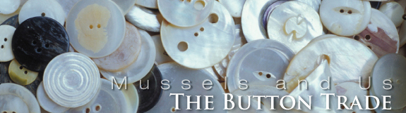 Mussels and us - Button trade banner